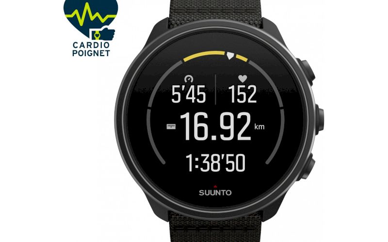 Suunto 9 Baro Charcoal Black Titanium et Bracelet Explore 1 pas cher