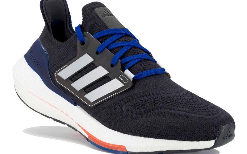 adidas UltraBOOST 22 M pas cher