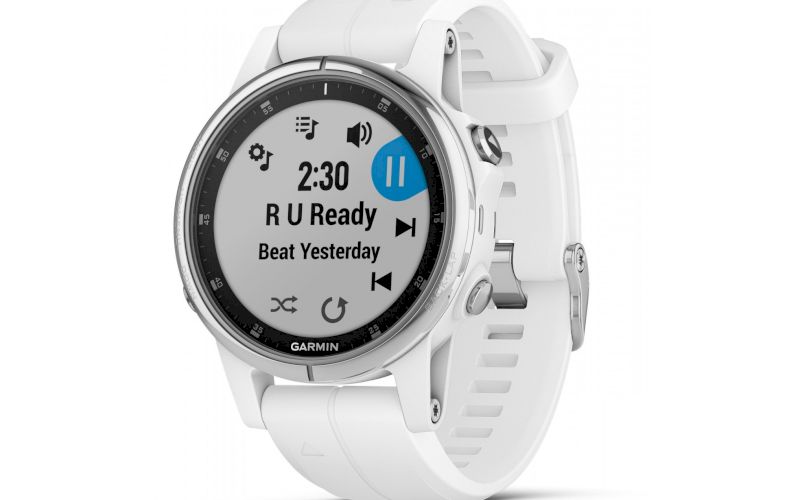 Garmin Fenix 5S Plus Silver Sapphire pas cher