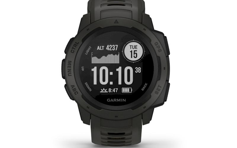Garmin Instinct pas cher